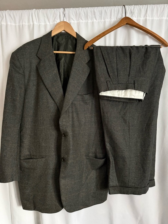 Kiton Other - Kiton Plaid Two-Piece 100% Cashmere Suit Jacket and Pants set